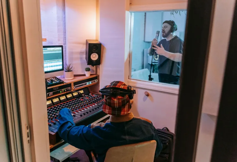 Locked in the Safe: Why the Smartest Artists in the Game Are Hoarding Unreleased Features Like Currency